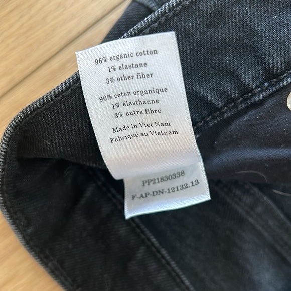 *Like New* Everlane Way High Slim Straight Jeans Size 23 (fit like 24) in black - Picture 5 of 11